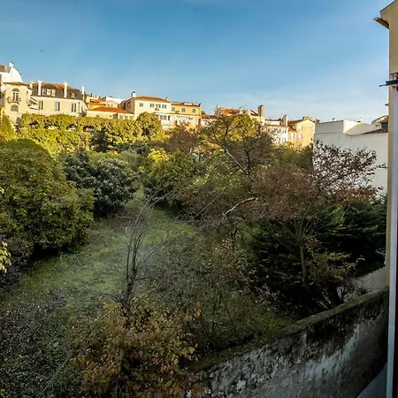 Queen's House Lapa, Boutique Apt 2 Bedrooms With Ac Apartman *